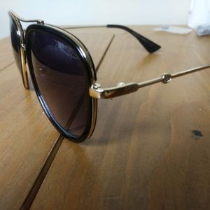 Gucci Glasses $100